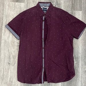 Men’s short sleeve button down